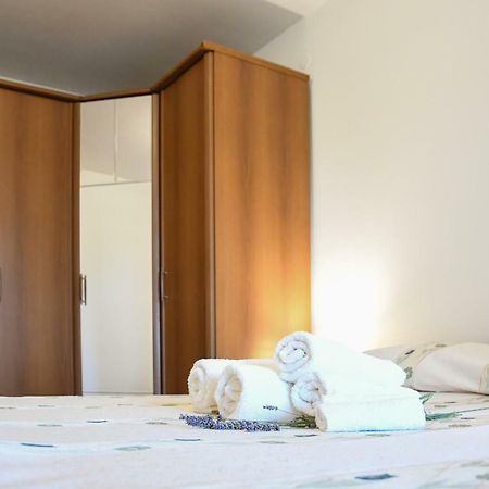 Duska Apartment Умаг Екстериор снимка
