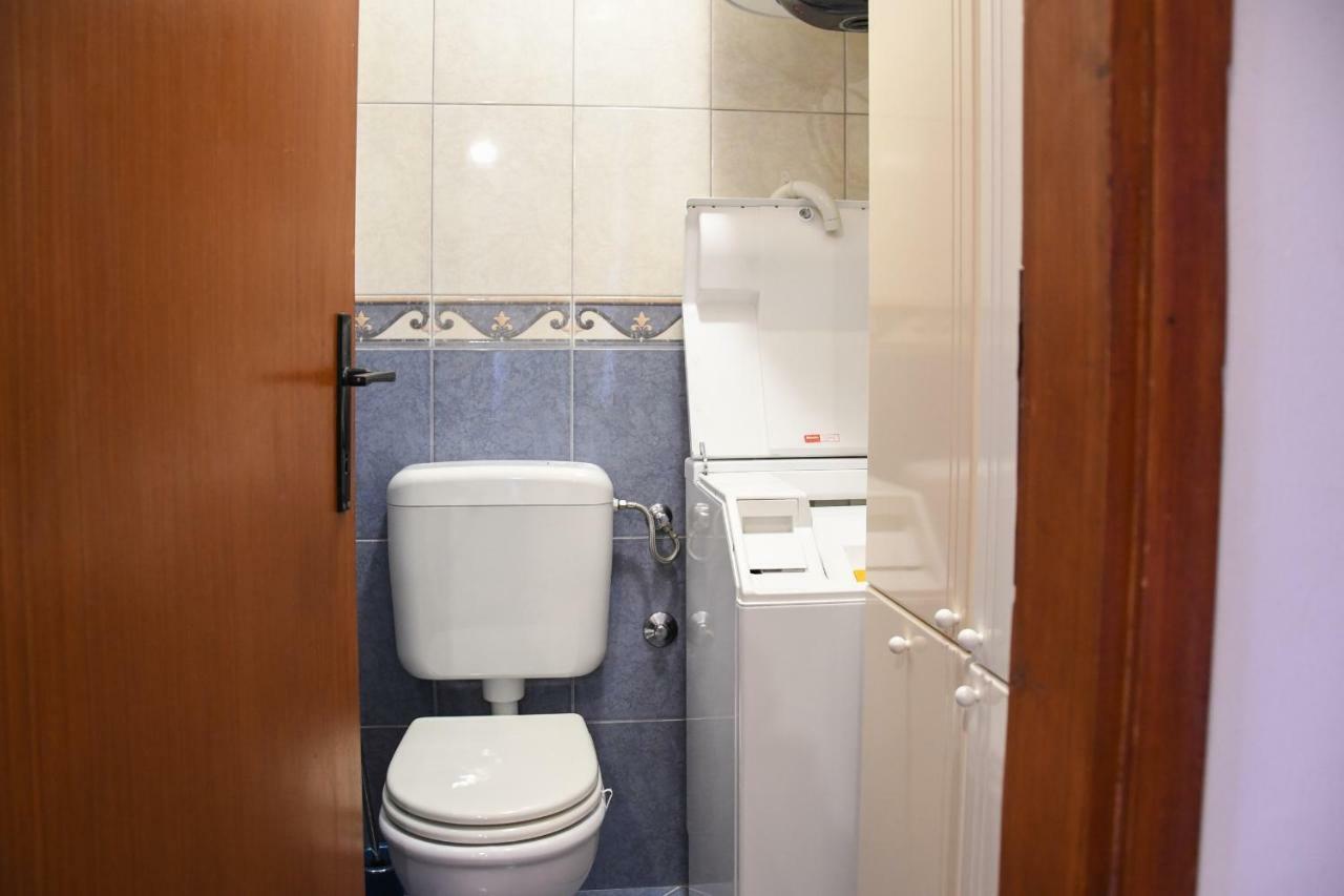 Duska Apartment Умаг Екстериор снимка