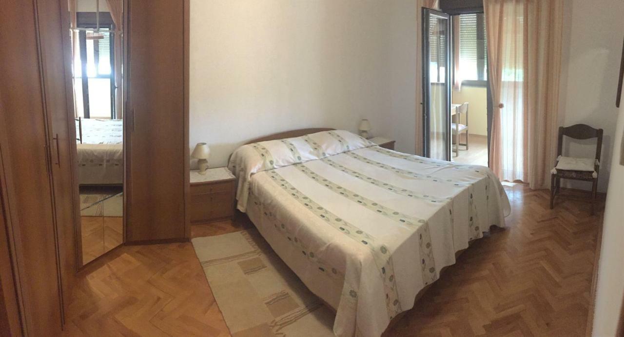 Duska Apartment Умаг Екстериор снимка